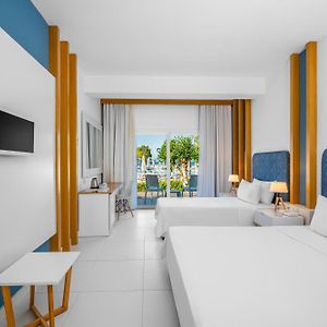 Superior Double Room Garden View